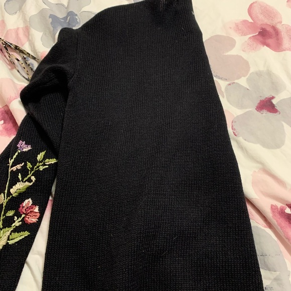 Tiara Black Floral Embroidered Cardigan Grandmacore Sweet Cute Medium - Picture 6 of 6